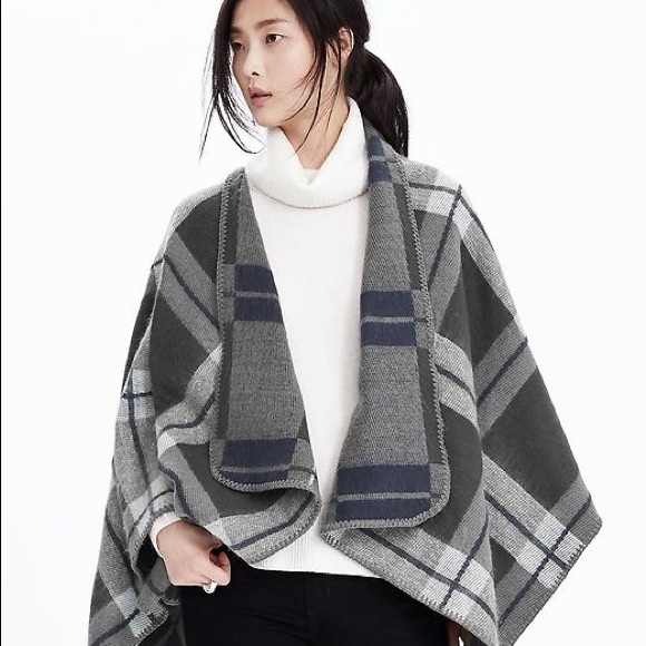 Banana Republic Sweaters - Banana Republic plaid wool poncho